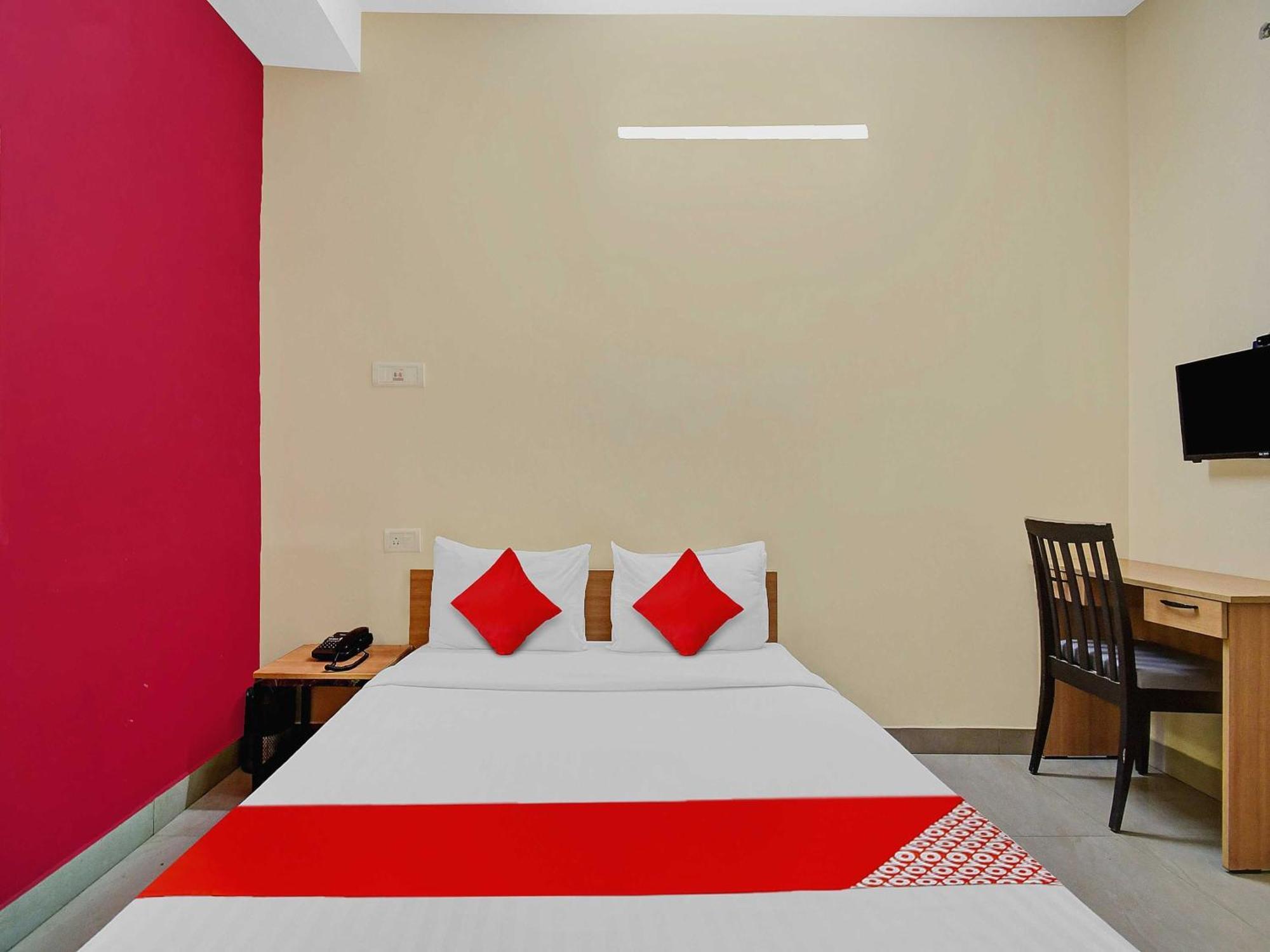 Hotel O Grand Lazeez Haora Екстер'єр фото