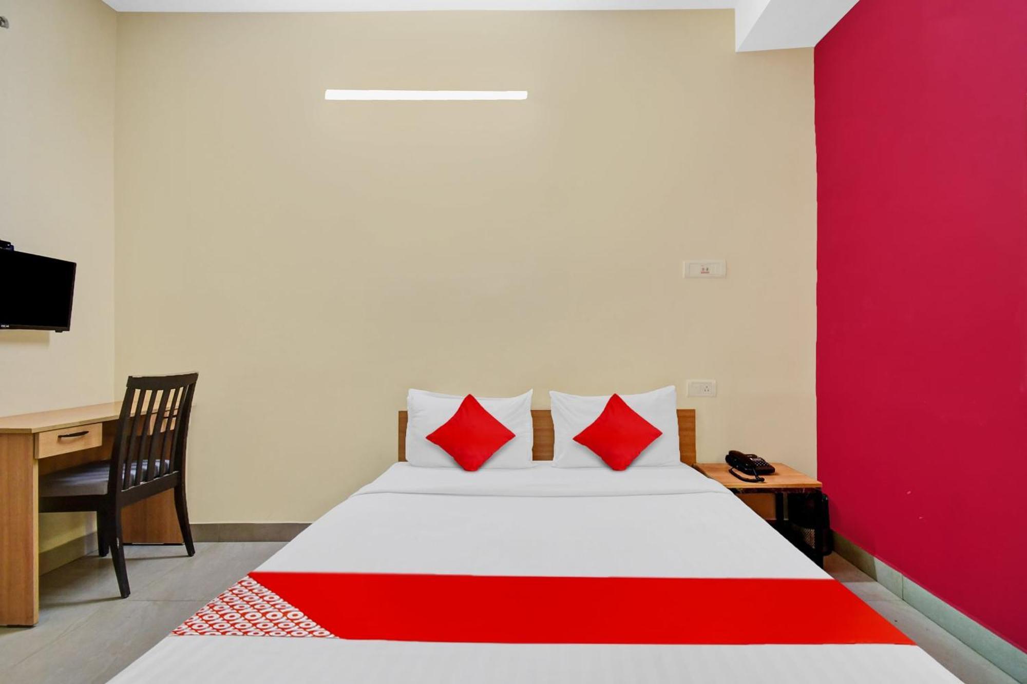 Hotel O Grand Lazeez Haora Екстер'єр фото