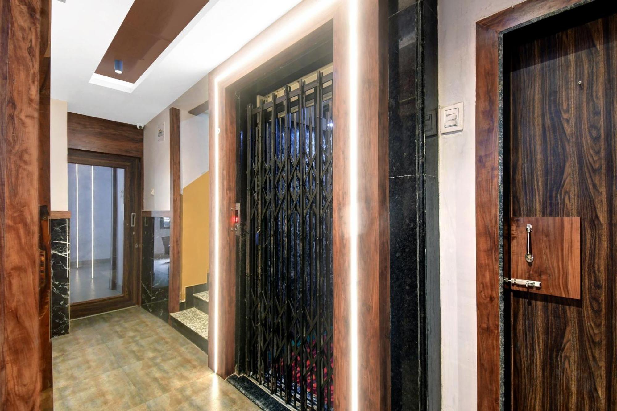 Hotel O Grand Lazeez Haora Екстер'єр фото